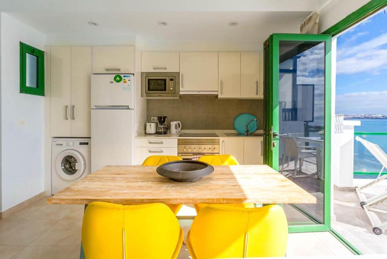 Sea Breeze Ocean View Apartment Playa Blanca  Extérieur photo